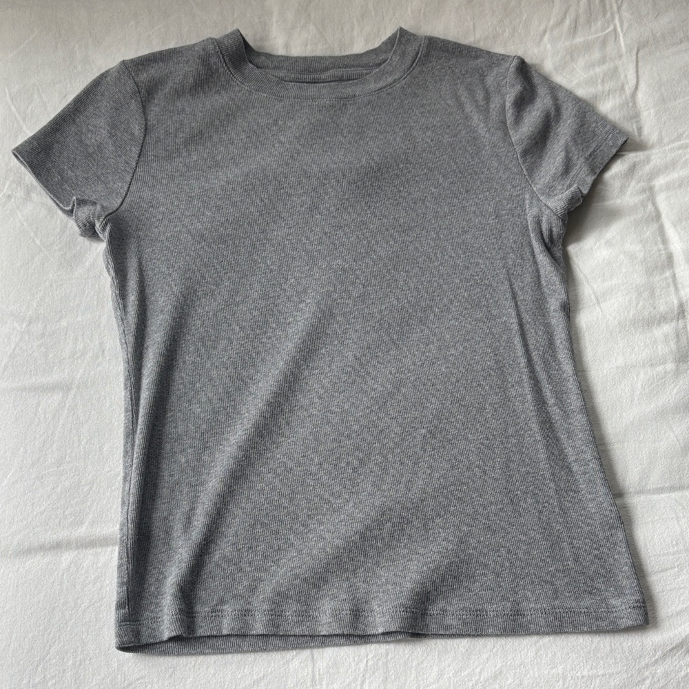 Gray Ribbed Short Sleeve T-Shirt